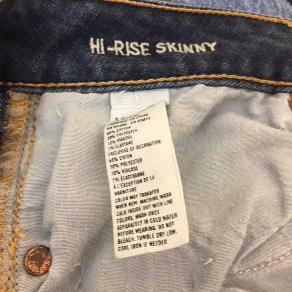 American Eagle High-Rise Skinny Dark Wash Jeans - Picture 6 of 7